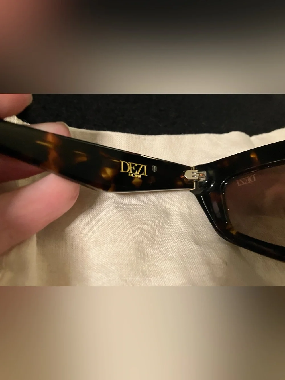 Desi sunglasses - Picture 4 of 6